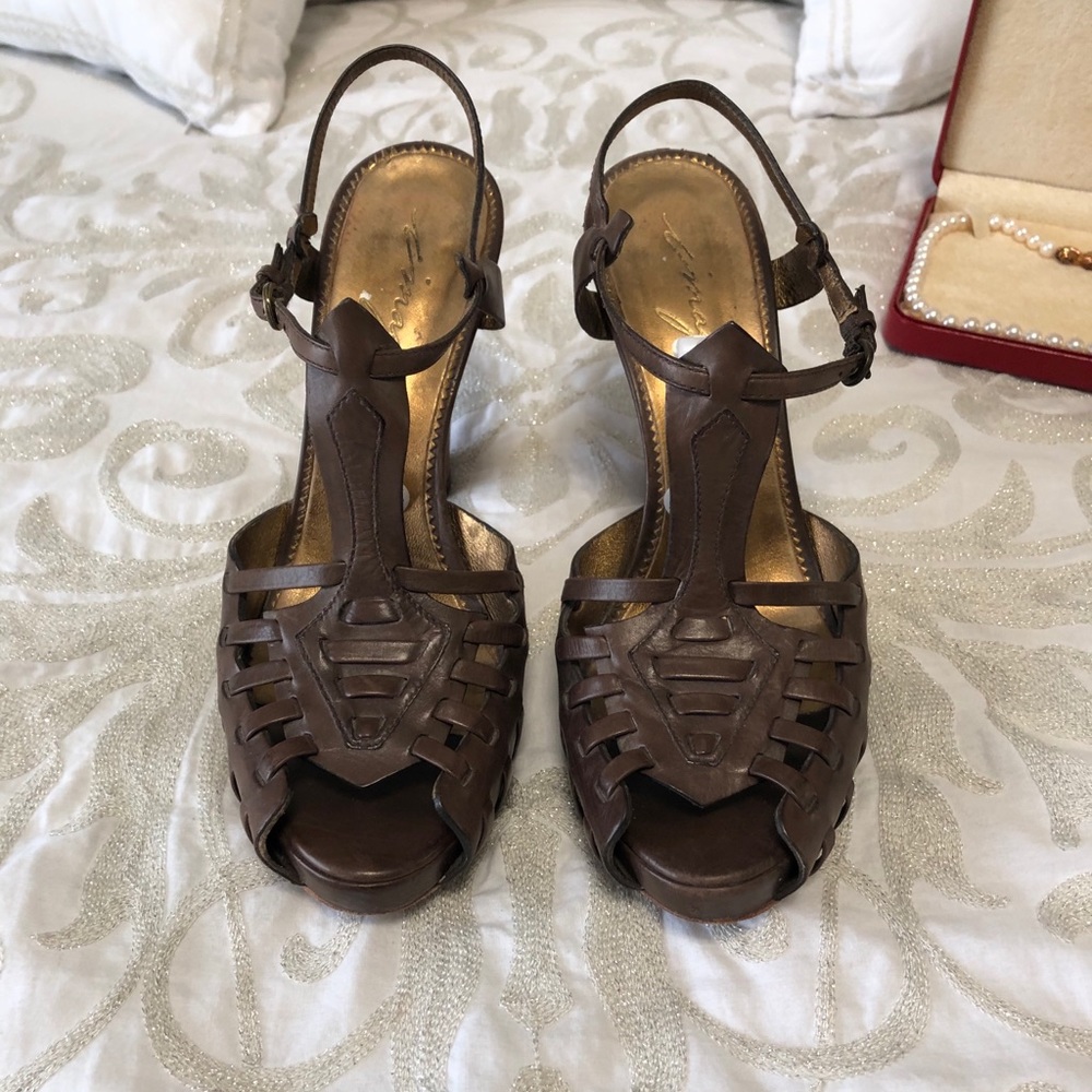 Vince Camuto brown heels